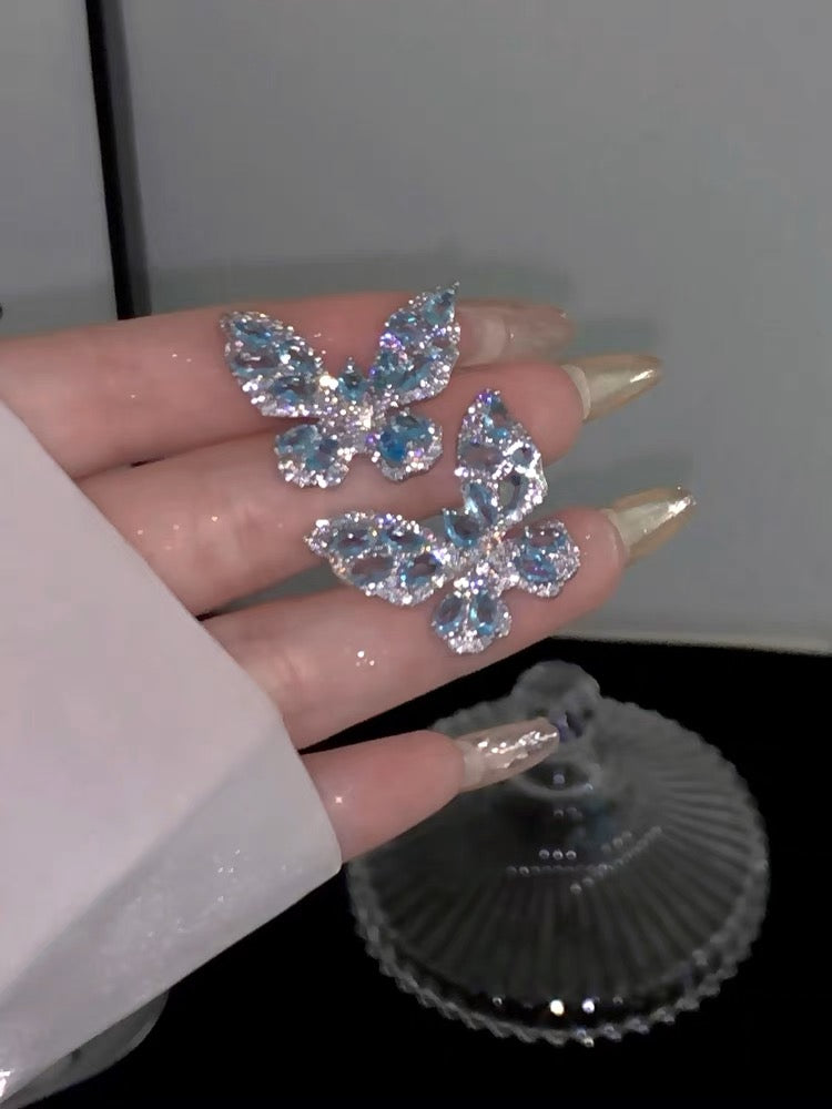 藍鑽石蝴蝶耳環Baby Blue Diamond Butterfly Earrings