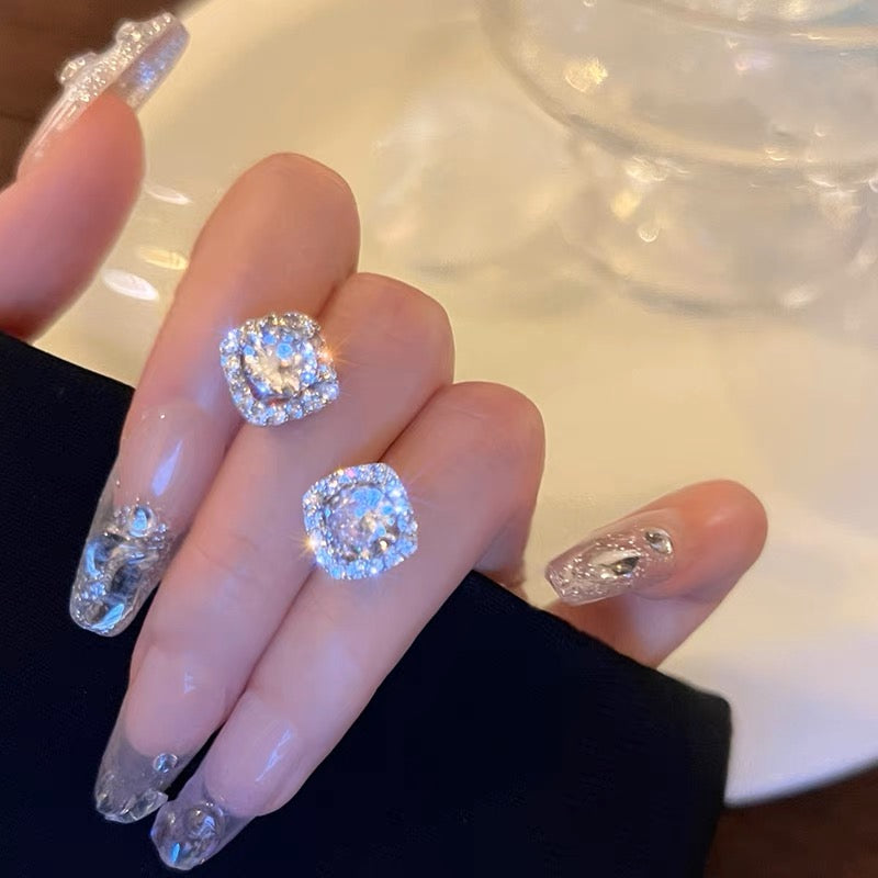 閃鑽輕奢抗敏耳環Diamond earrings