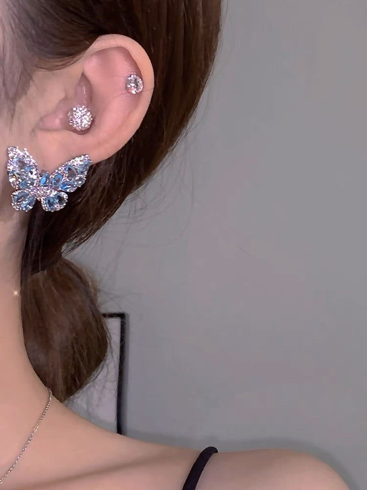 藍鑽石蝴蝶耳環Baby Blue Diamond Butterfly Earrings